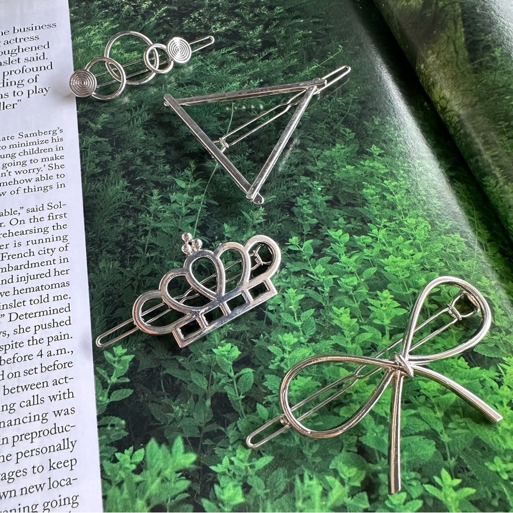 FREE W/ Purchase Silver Hair Clips Bundle Set - Bow / Crown / Triangle / Circles